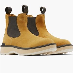 Sorel Hi Line Chelsea Boot - worn once. Great condition